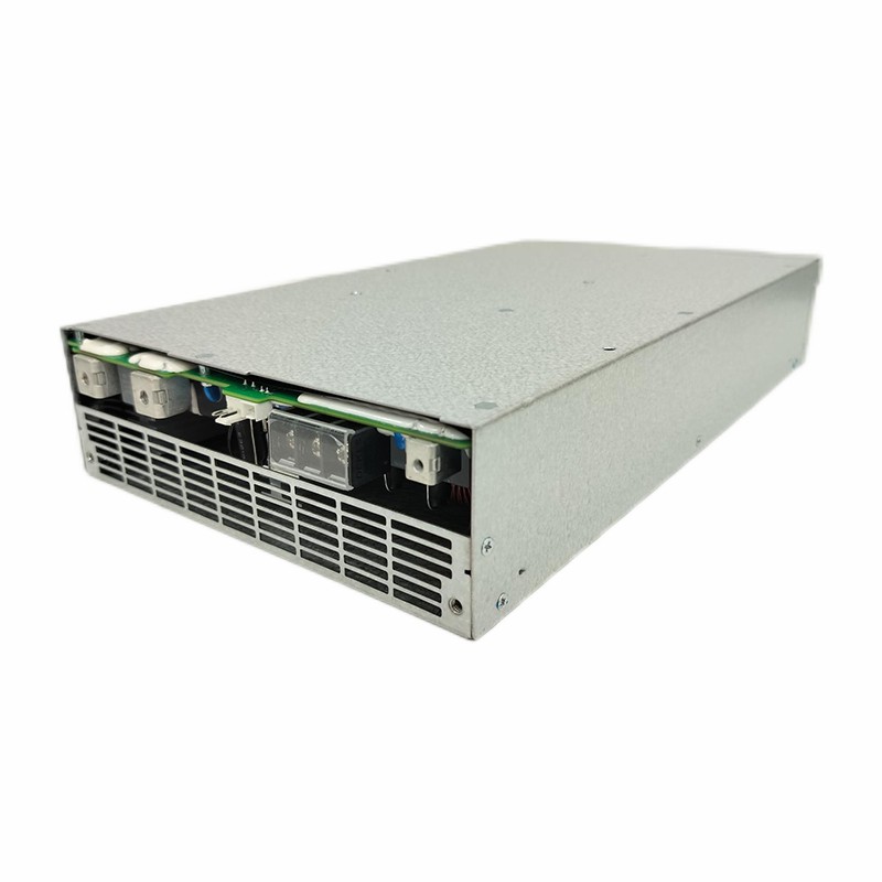 100A akumuliatoriaus įkroviklis